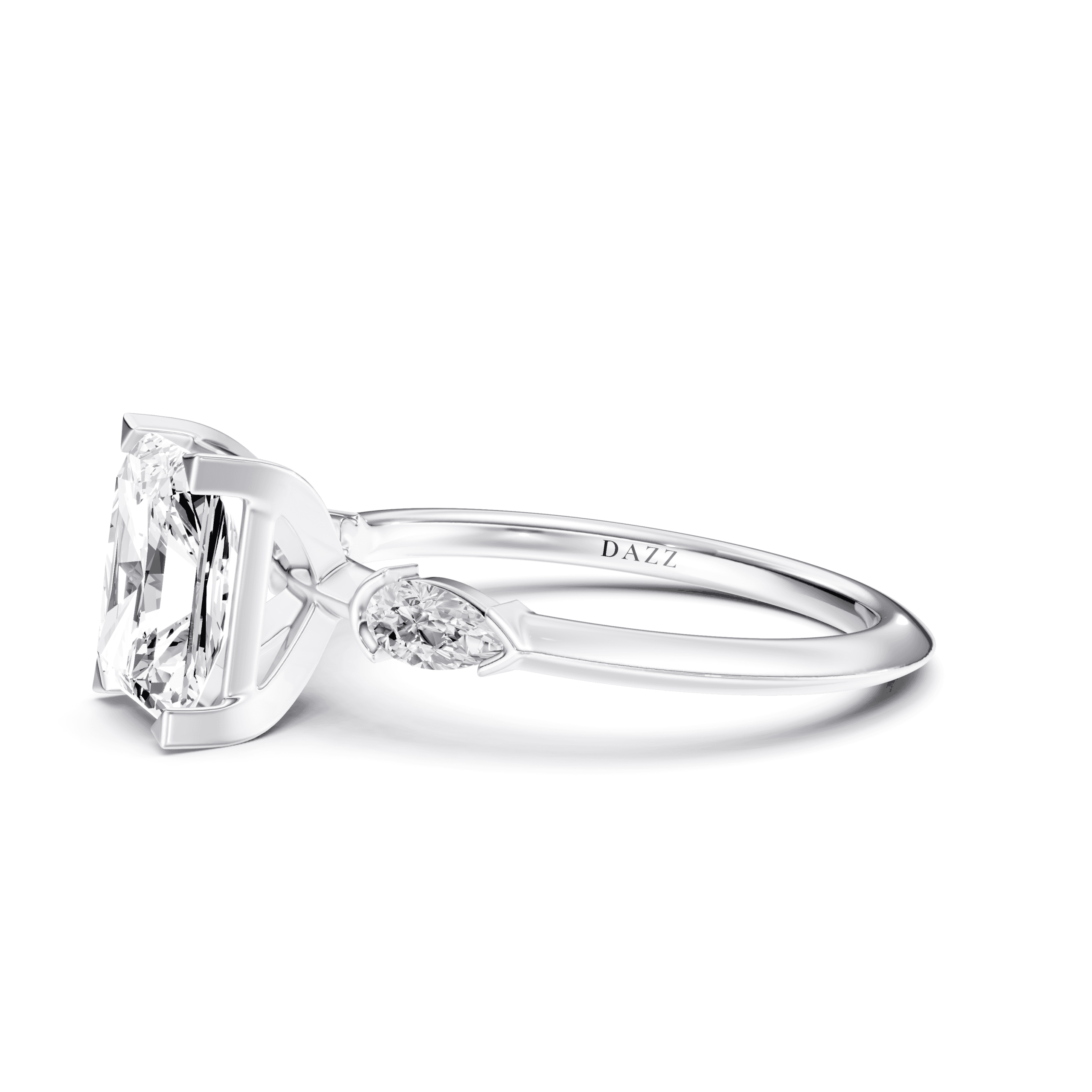 DAZZ Ring Radiant — White Gold view 3
