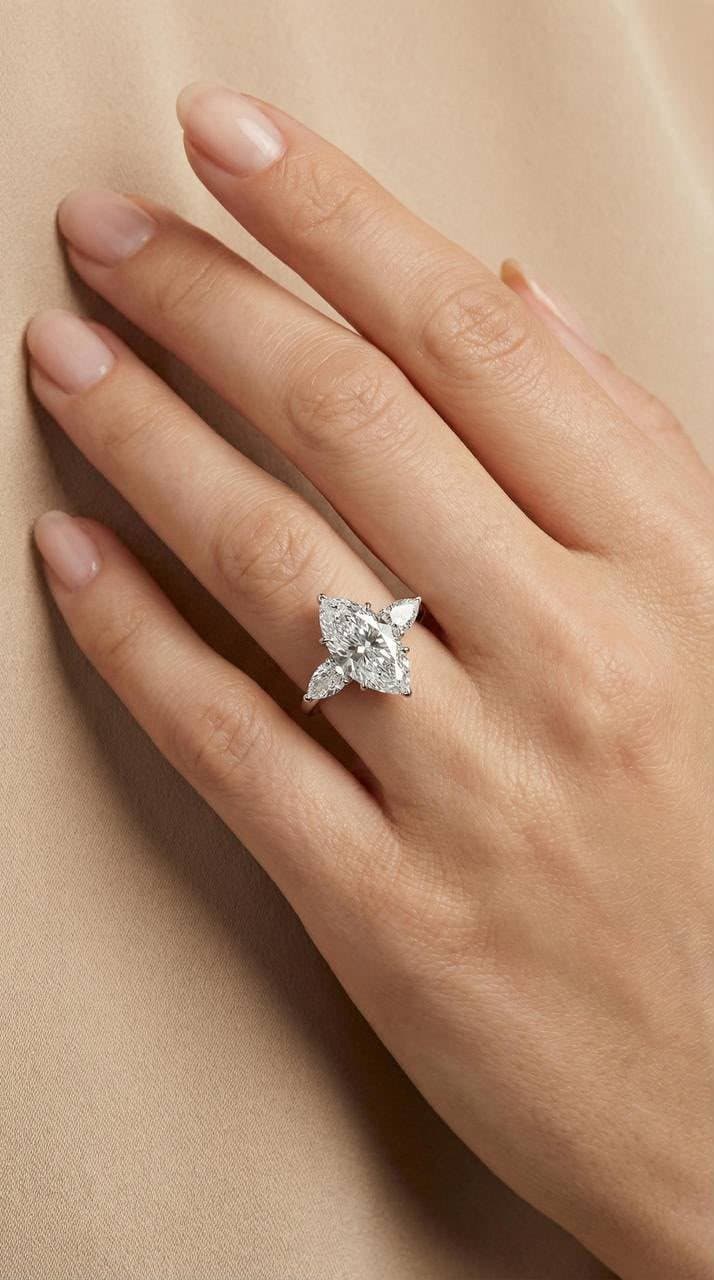 Ringe mit Diamanten im Großhandel